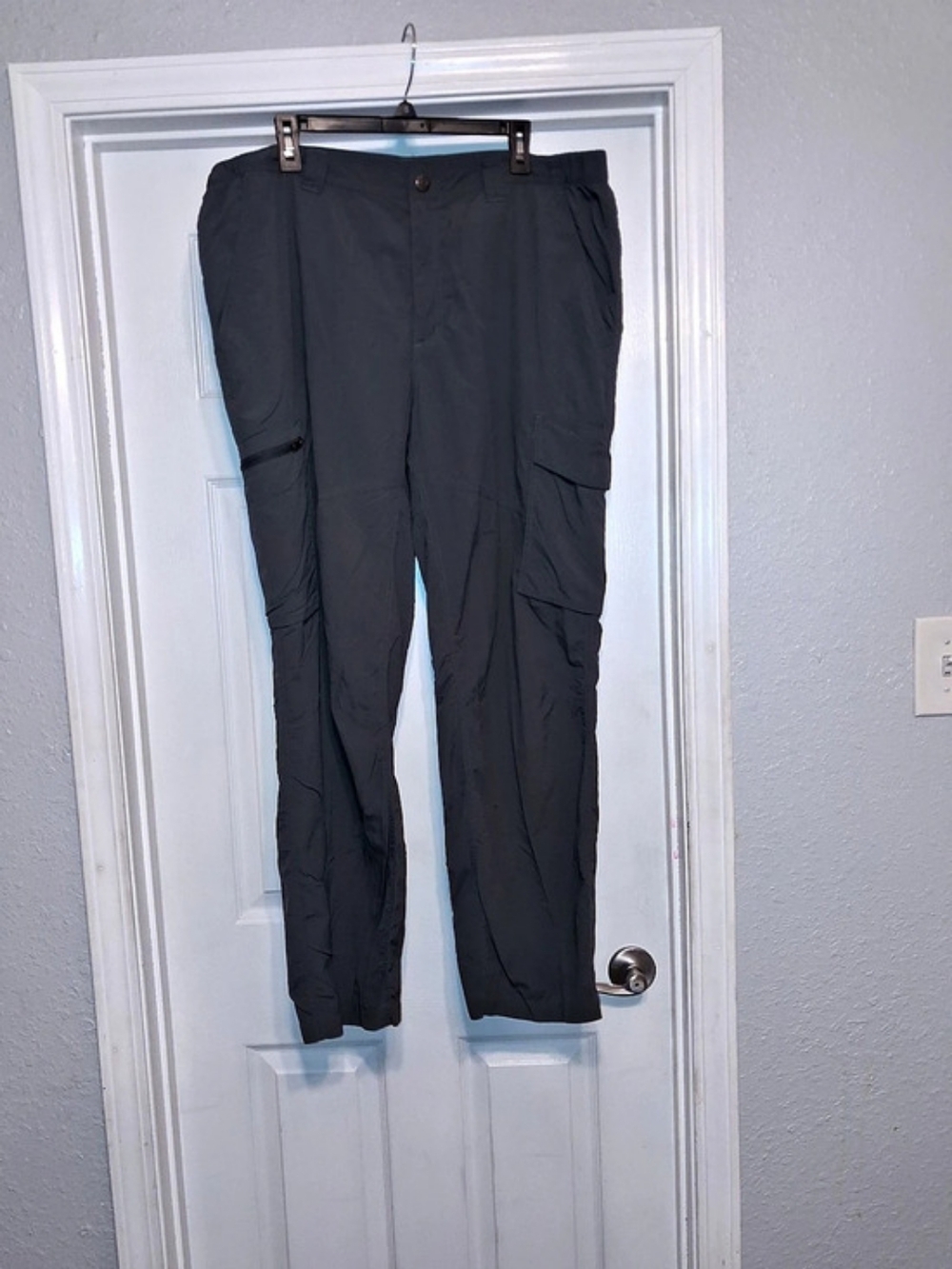 Columbia Men's Silver Ridge Cargo Pants Gray Waist 42 Length 30